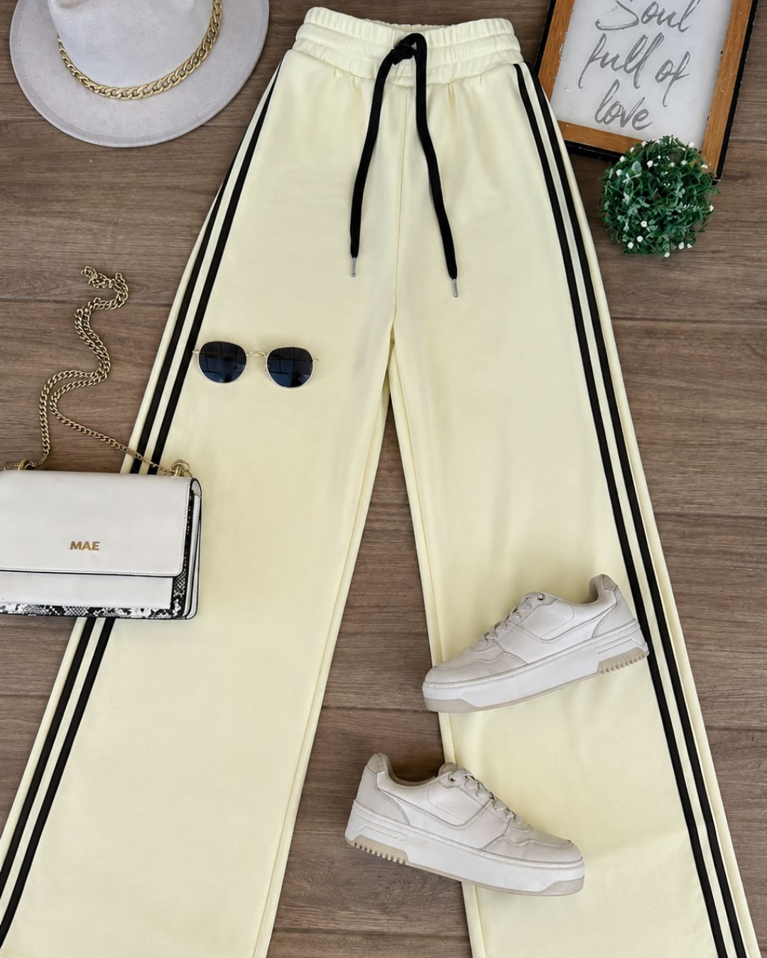 PANTALON EN RIB