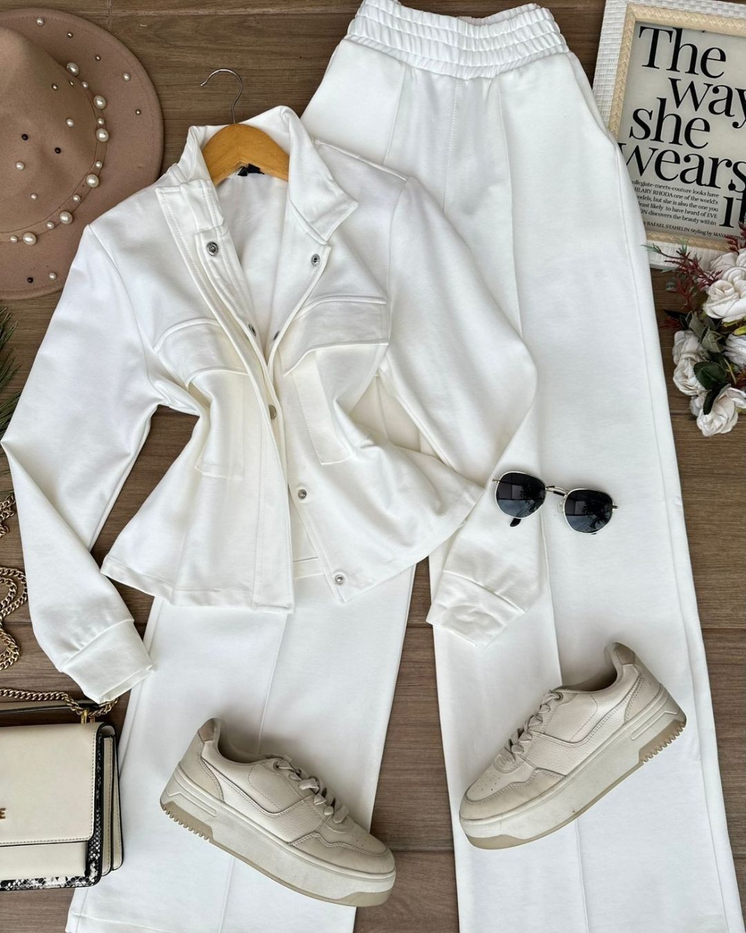 CONJUNTO CHAQUETA Y PANTALON
