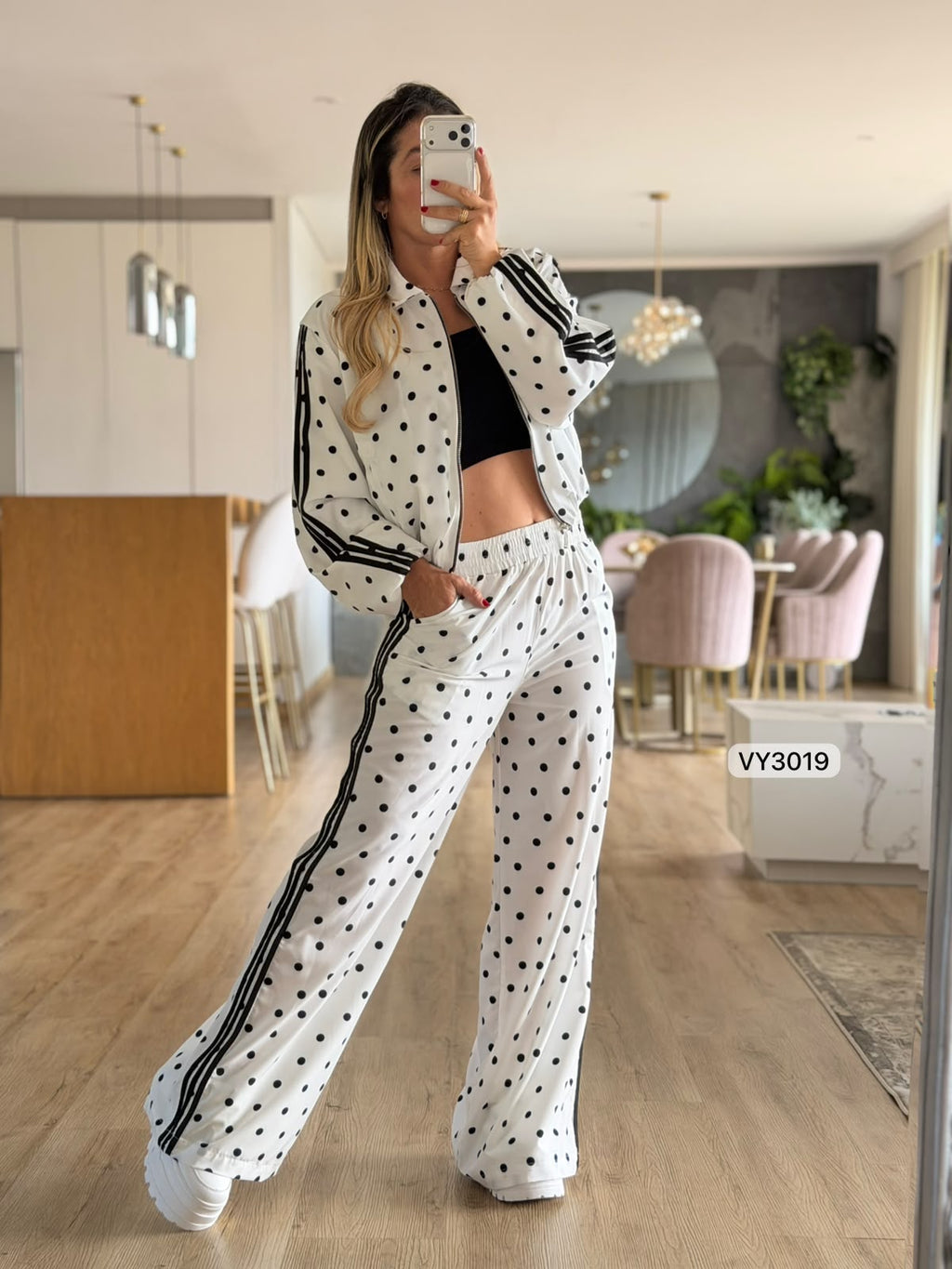 CONJUNTO CHAQUETA Y PANTALON LUNARES